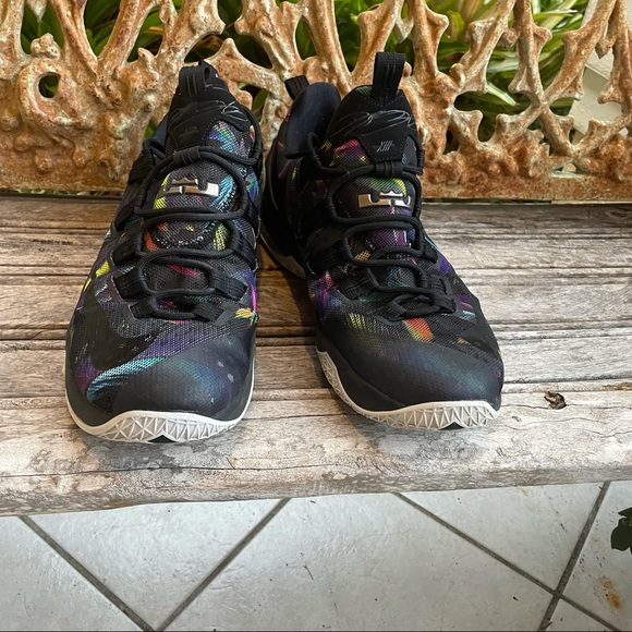 Nike LeBron 13 Low Birds of Paradise 2016 XIII Men’s Basketball shoes 831925-051 - Picture 13 of 14